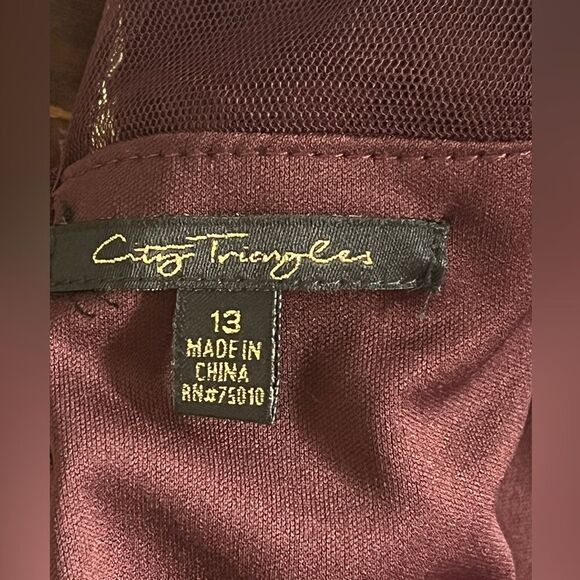 NWT City Triangles Long Prom Dress Wine / Gold Juniors sz 13 - Picture 11 of 14
